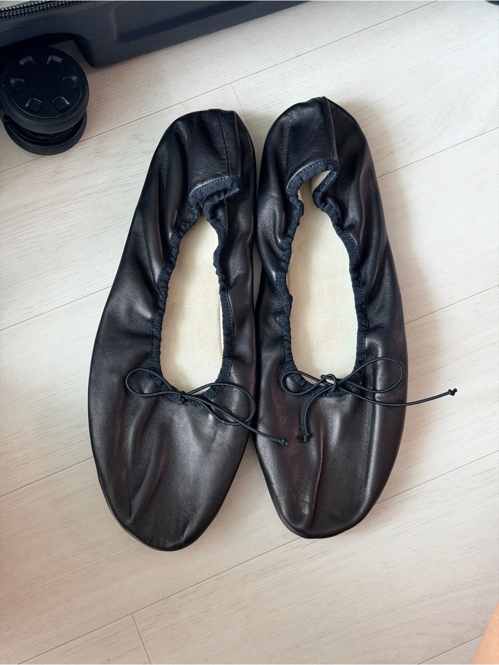 The row flat shoes new